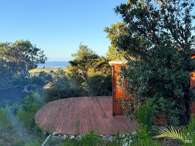 /international/nz/56-kaitoke-lane-great-barrier-island-auckland-380119864906/