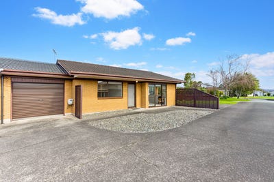 /international/nz/10-annette-avenue-te-atatu-south-auckland-380119884680/