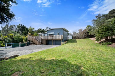 /international/nz/66-te-henga-road-waitakere-auckland-380119937984/
