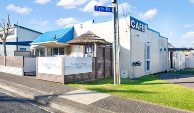 /international/nz/40-beach-road-waihi-beach-bay-of-plenty-380119827884/