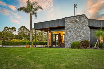 /international/nz/206-trigg-road-kumeu-auckland-380119826221/