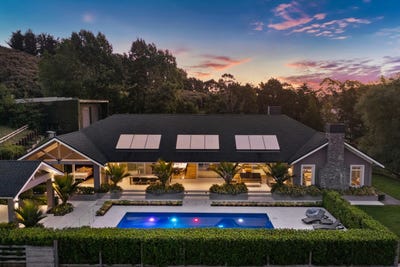 /international/nz/59-hartway-grove-coatesville-auckland-380119869981/
