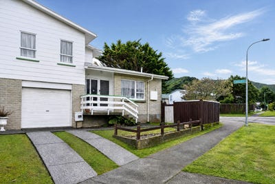 /international/nz/1-kumeroa-grove-wainuiomata-wellington-380119880628/