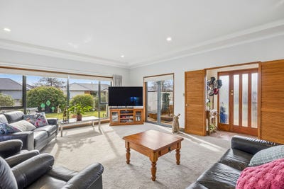 /international/nz/18-rowan-place-mosgiel-otago-380119881545/