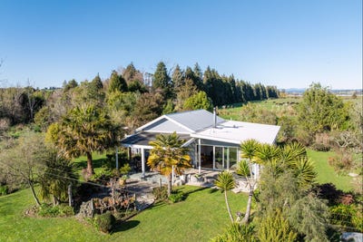 /international/nz/316-main-road-lower-moutere-lower-moutere-nelson-bays-380119874522/