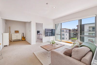 /international/nz/202-136-stancombe-road-flat-bush-auckland-380120126923/