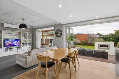 /international/nz/17-wilson-avenue-saint-clair-otago-380119809908/