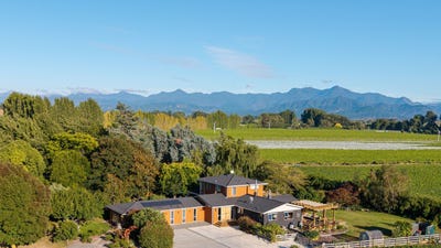 /international/nz/51-brancott-road-fairhall-marlborough-380120077442/