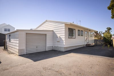/international/nz/114a-eversham-road-mount-maunganui-bay-of-plenty-380120126605/