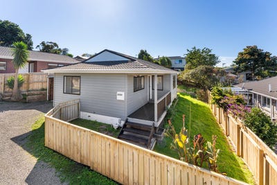 /international/nz/19b-hurley-road-paraparaumu-beach-wellington-380119858432/