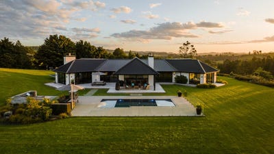 /international/nz/169-tomarata-valley-road-te-arai-auckland-380119819527/
