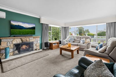 /international/nz/51-red-hill-road-red-hill-auckland-380119880116/
