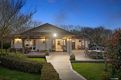 /international/nz/108-wily-road-pukekohe-auckland-380119938692/