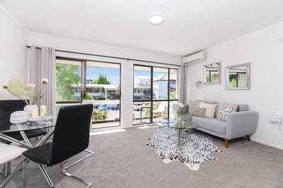 /international/nz/9-1-glen-road-browns-bay-auckland-380119846450/