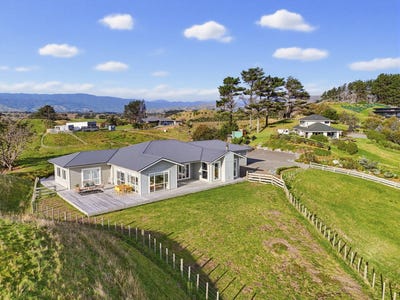 /international/nz/104-harakeke-road-te-horo-wellington-380119818548/
