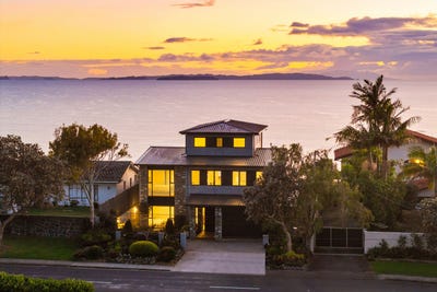 /international/nz/236-vipond-road-stanmore-bay-auckland-380119875883/