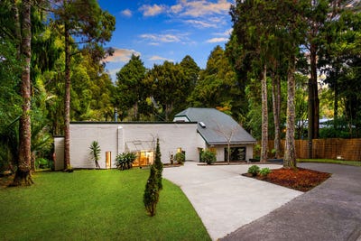 /international/nz/719-scenic-drive-henderson-valley-auckland-380119937092/