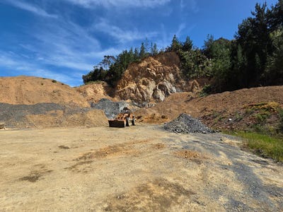 /international/nz/0-paihia-road-opua-northland-380119844731/