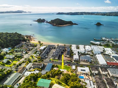/international/nz/30-32-selwyn-road-paihia-northland-380119937934/