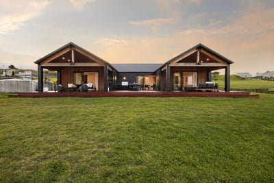 /international/nz/18-cellar-close-te-kauwhata-waikato-380119984506/
