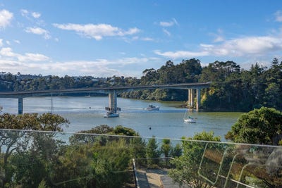 /international/nz/205-12-marlborough-crescent-hobsonville-auckland-380119833443/
