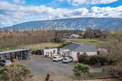 /international/nz/461-centre-road-outram-otago-380119848480/
