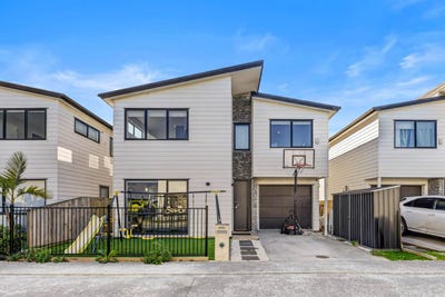 /international/nz/890c-great-south-road-wiri-auckland-380119816500/