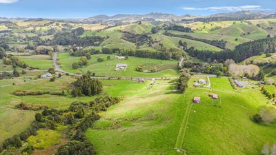 /international/nz/1100-west-coast-road-puhoi-auckland-380119832546/