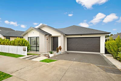 /international/nz/72-john-fair-drive-milldale-auckland-380119860405/