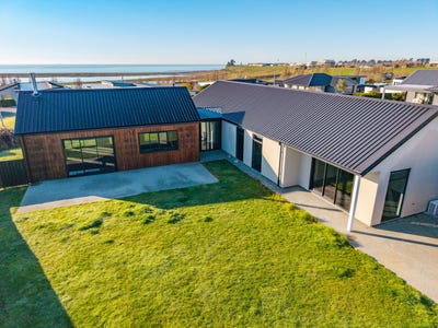 /international/nz/8-lancewood-terrace-washdyke-canterbury-380119941929/