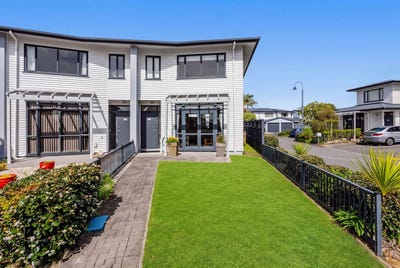 /international/nz/5-2-armoy-drive-east-tamaki-auckland-380119939939/