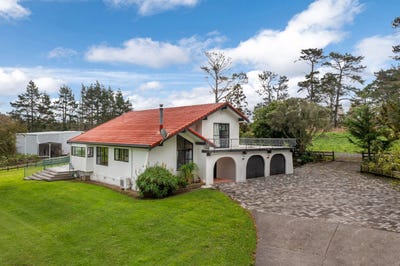 /international/nz/1764-1774-east-coast-road-dairy-flat-auckland-380119820691/