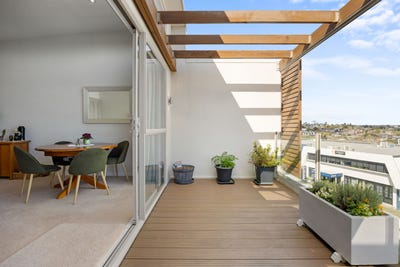 /international/nz/203-24-wellington-street-howick-auckland-380119876595/