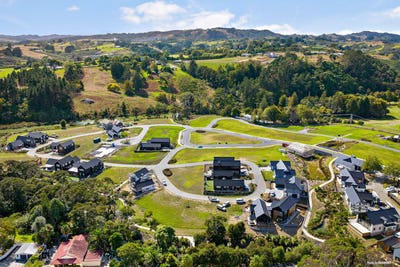 /international/nz/8-hirere-road-whitford-auckland-380119802183/