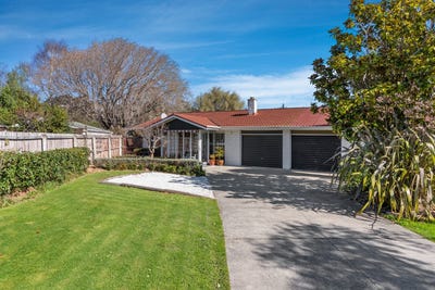 /international/nz/18b-pahau-place-cracroft-canterbury-380119939830/