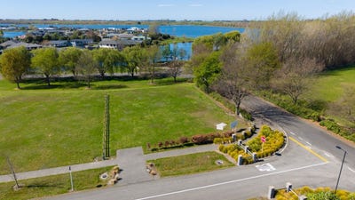 /international/nz/2-village-green-drive-huntingdon-lake-hood-canterbury-380119984256/
