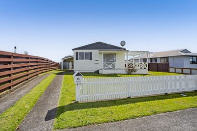 /international/nz/49-sunnyvale-street-bell-block-taranaki-380119939384/