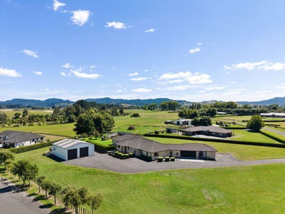 /international/nz/12h-coombes-road-te-kowhai-waikato-380119963744/