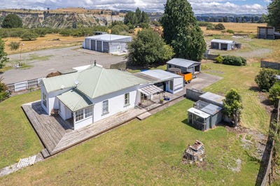 /international/nz/40-onslow-street-ohingaiti-manawatu-whanganui-380119831431/