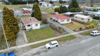 /international/nz/12-14-helena-street-lumsden-southland-380119811265/