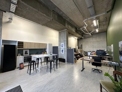 /international/nz/g1-1-buscomb-avenue-henderson-auckland-380119829464/
