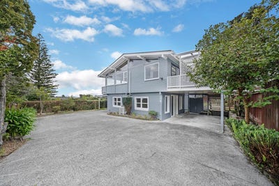 /international/nz/16-brouder-place-hillpark-auckland-380119939422/