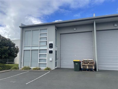 /international/nz/6d-89-ellice-road-wairau-valley-auckland-380120077637/