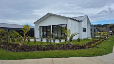 /international/nz/3-mataikokako-loop-kawakawa-bay-auckland-380119858750/