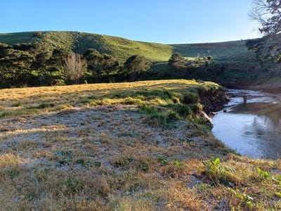 /international/nz/32-rotoiti-road-oparau-waikato-380119872285/