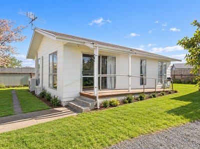 /international/nz/25a-kippenberger-street-masterton-wairarapa-380119939644/