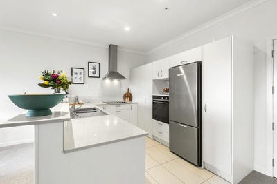 /international/nz/49-covent-drive-stoke-nelson-bays-380119852890/