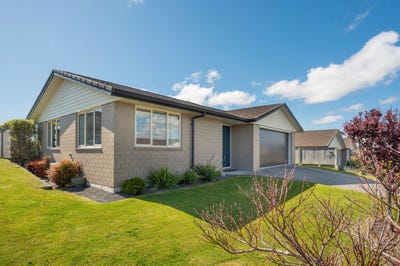/international/nz/4-greystone-place-omokoroa-bay-of-plenty-380120126632/