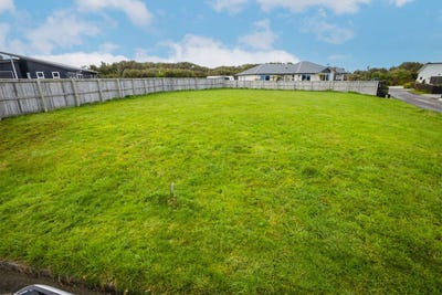 /international/nz/4-holly-robinson-place-hokitika-west-coast-380119873906/