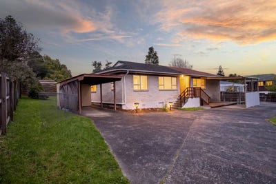 /international/nz/1-99a-view-road-sunnyvale-auckland-380119955211/